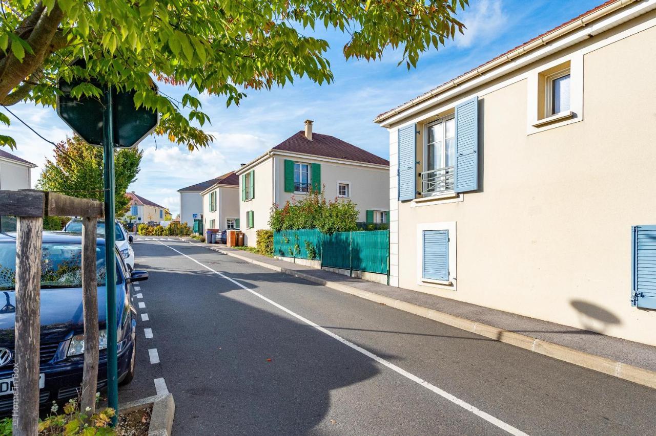 Gite La Villa Omagny Paris Marne-La-Vallee Bagian luar foto
