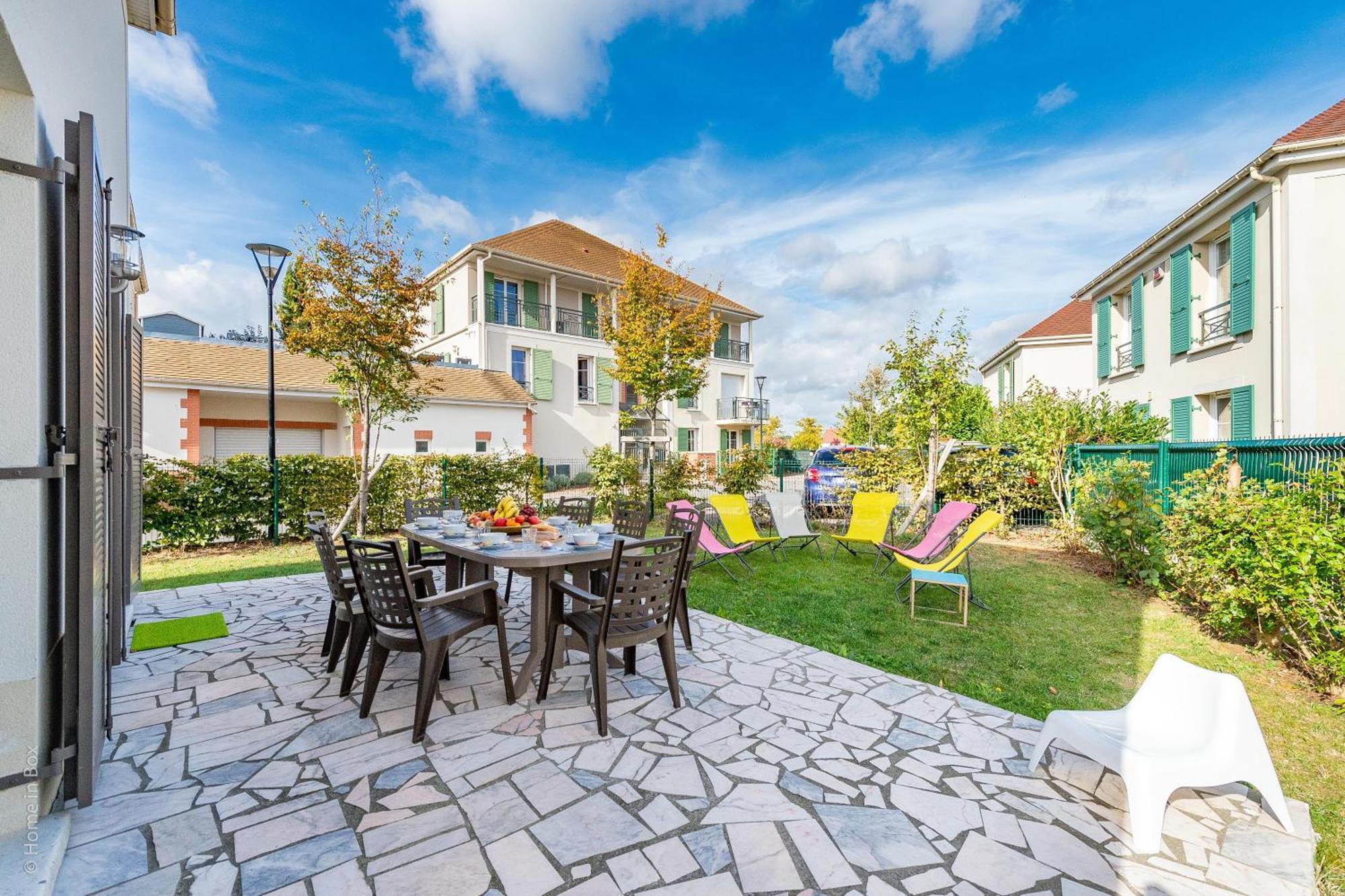 Gite La Villa Omagny Paris Marne-La-Vallee Bagian luar foto