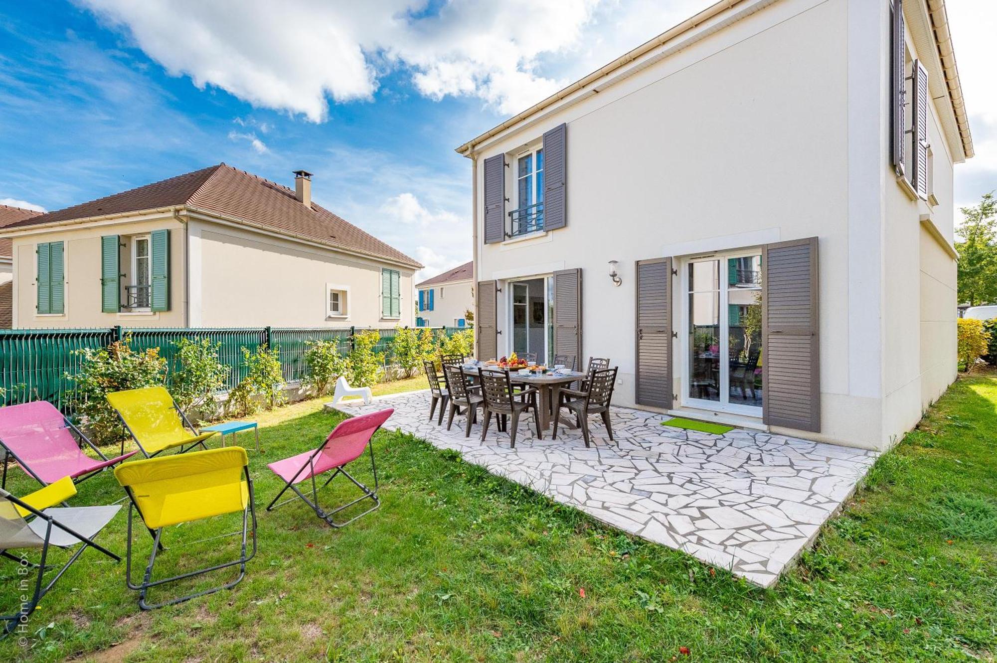 Gite La Villa Omagny Paris Marne-La-Vallee Bagian luar foto
