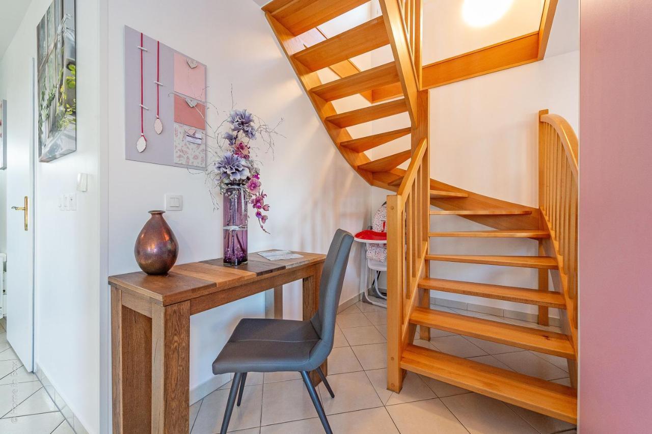 Gite La Villa Omagny Paris Marne-La-Vallee Bagian luar foto